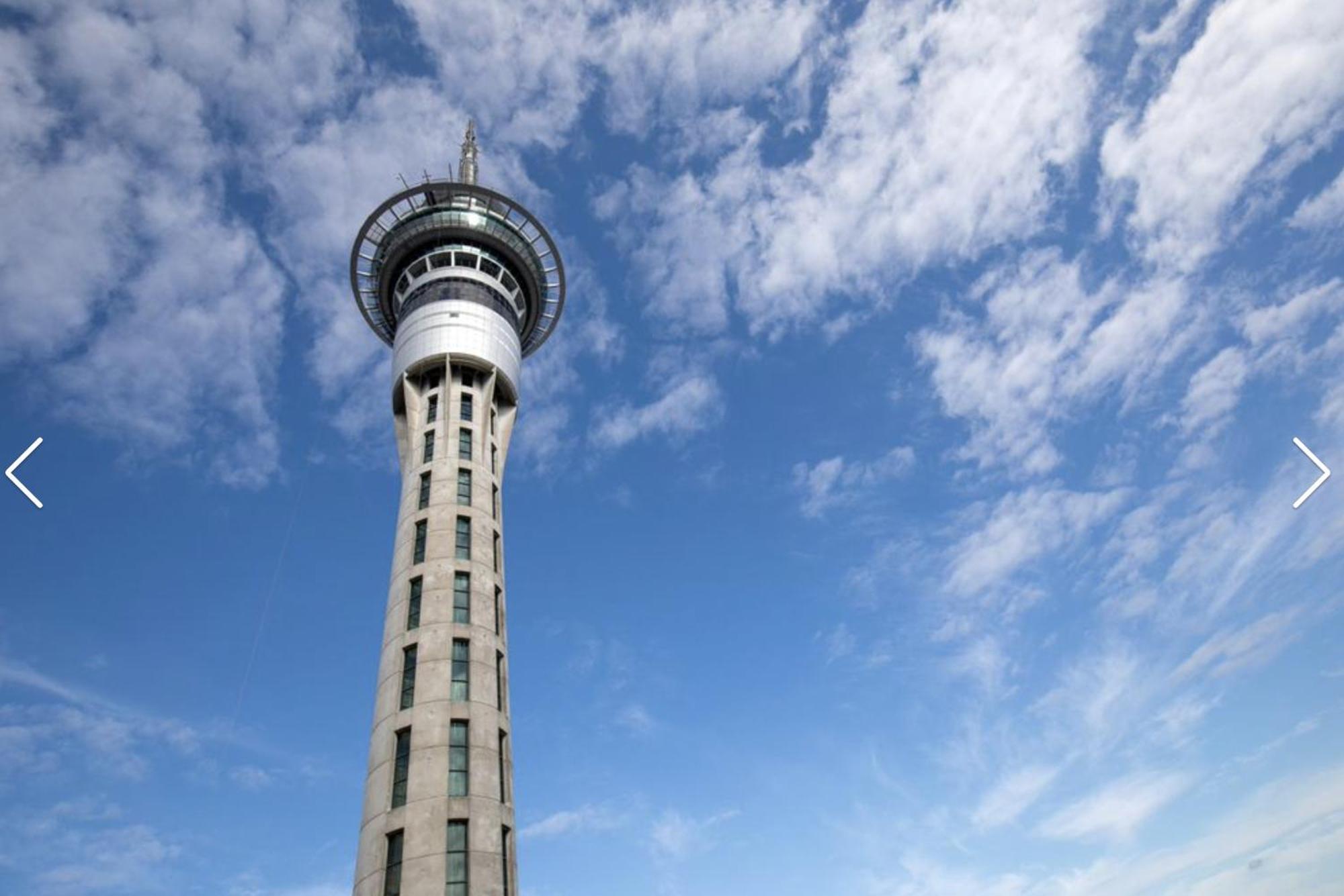 Magnificent Harbour View Skytower View Apartment In Cbd Auckland Exterior photo