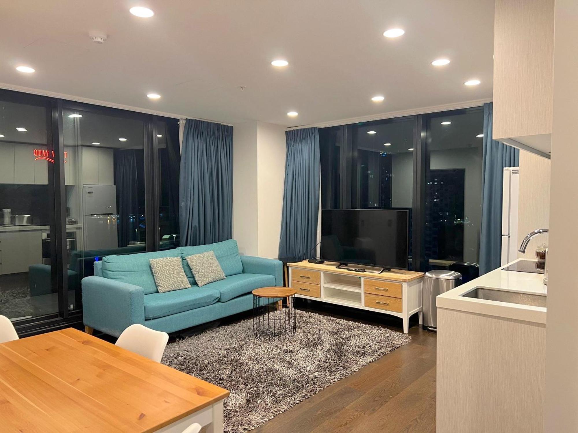 Magnificent Harbour View Skytower View Apartment In Cbd Auckland Exterior photo
